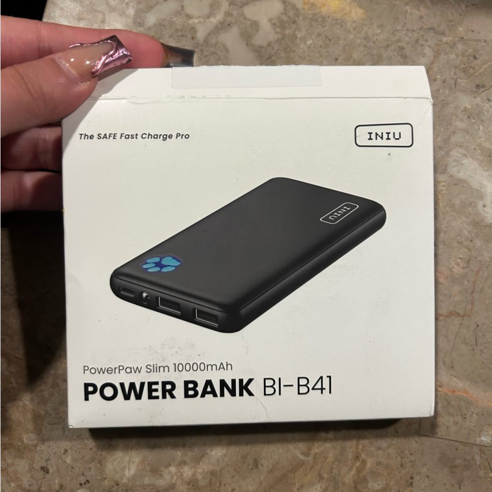 INIU portable charger power bank